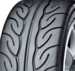 Yokohama Advan Neova AD08 – 225/45R17 91W