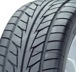 Nitto NT555 – 245/45R17 89W